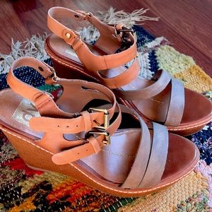Leather strap Dolce Vita 4” wedge Size 7.5